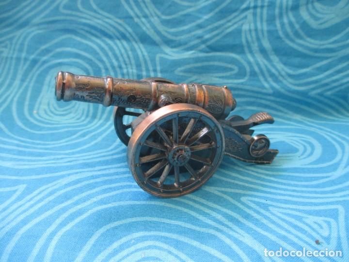 Mecheros: ANTIGUO MECHERO FORMA CA&Ntilde;ON - Foto 2
