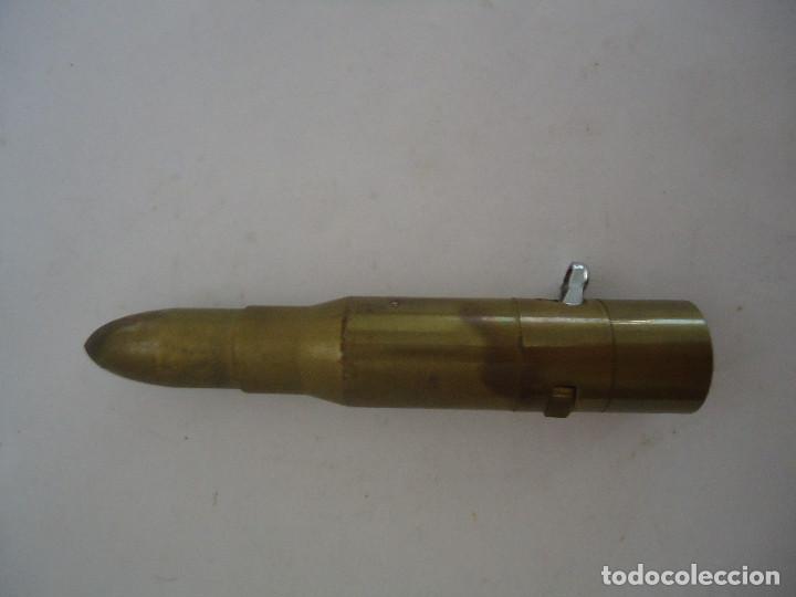 Mecheros: ANTIGUO MECHERO EN BRONCE CON FORMA DE BALA. --- 19 - Foto 1