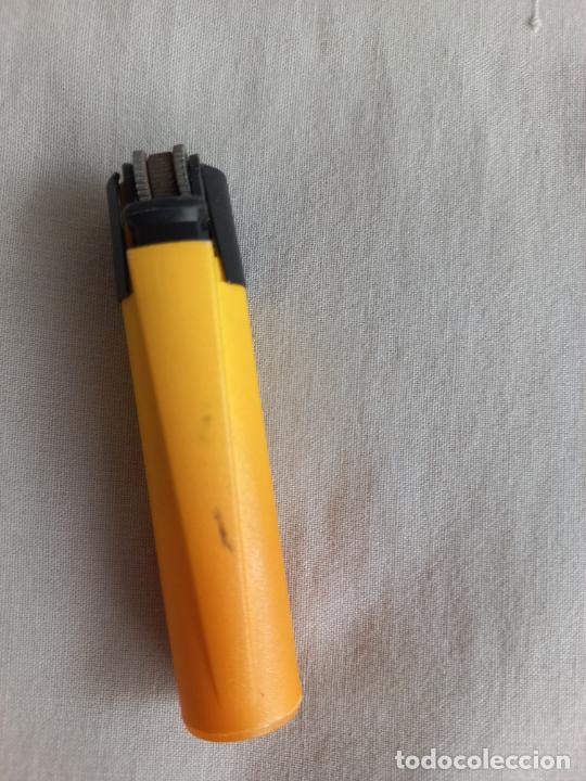 Mecheros: MECHERO CLIPPER AMARILLO. ENCENDEDOR. LIGHTER - Foto 2