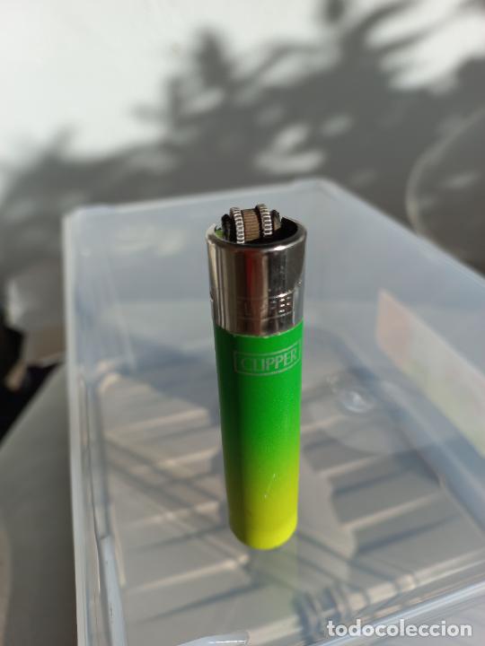 Mecheros: MECHERO CLIPPER DE CORLOR VERDE ENCENDEDOR. LIGHTER - Foto 1