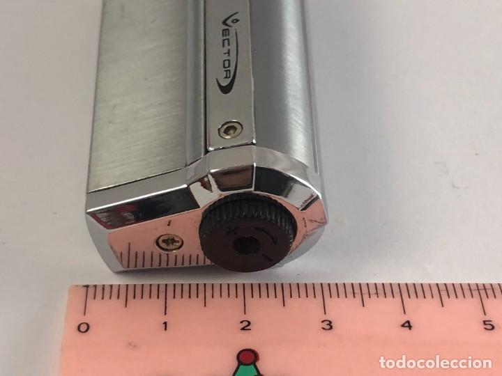 Mecheros: Encendedor Vector &rdquo;&rdquo; - Foto 12
