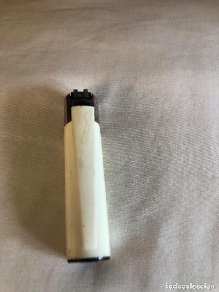 Mecheros: Mechero Clipper. Recuerdo de Granada - Foto 2