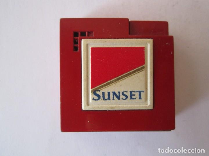 Mecheros: (12) MECHERO DE GAS TABACO SUNSET - Foto 1