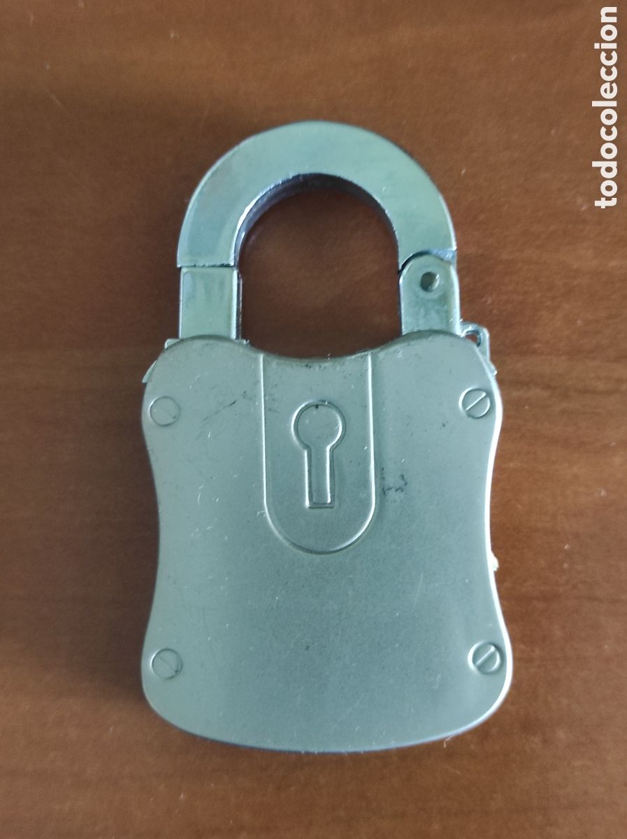 Mecheros: Mechero forma candado - Foto 1
