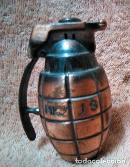 Mecheros: Dos mecheros en forma de granada - Foto 2