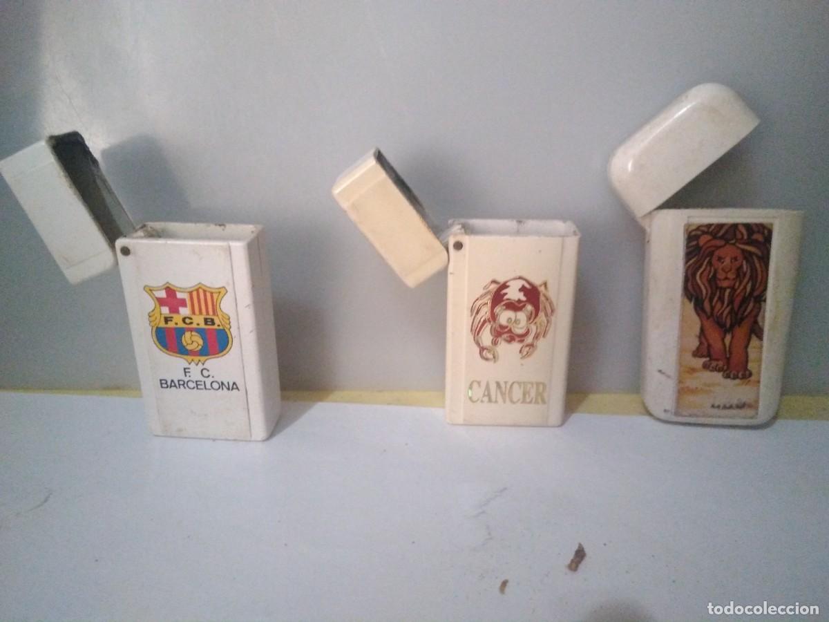 Mecheros: Tres fundas para mechero en plastico - Foto 3