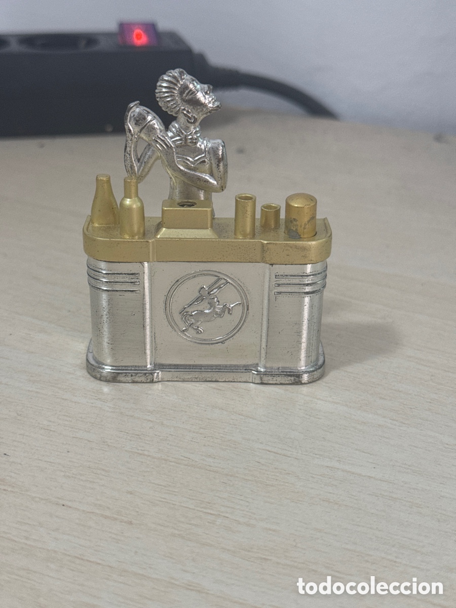 Mecheros: ESTAMOS LIQUIDANDO. antiguo MECHERO - Foto 1