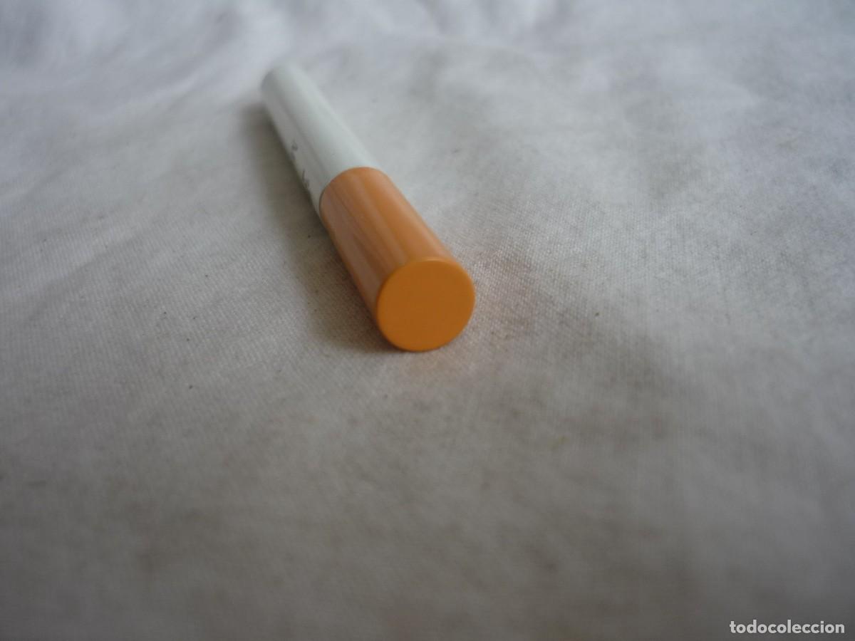 Mecheros: Mechero en forma de cigarrillo Marlboro - Foto 7