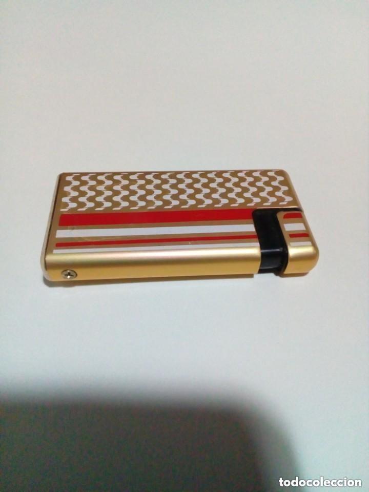 Mecheros: mechero electronico dorado - Foto 2
