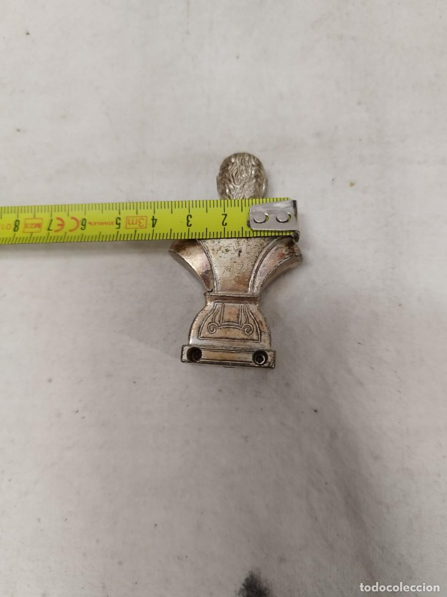 Mecheros: Mechero autom&aacute;tico, forma de busto de hombre a identificar. Funciona. - Foto 3