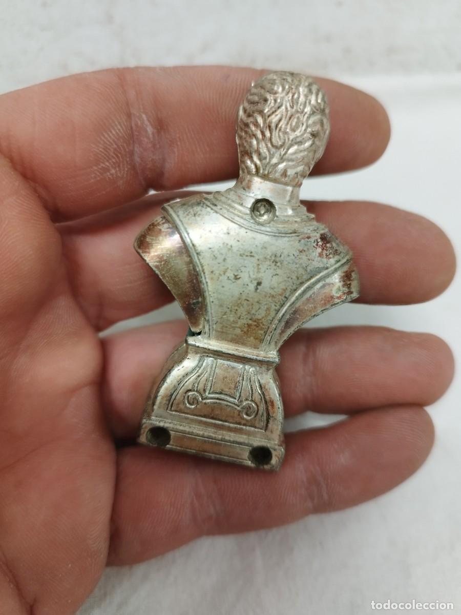 Mecheros: Mechero autom&aacute;tico, forma de busto de hombre a identificar. Funciona. - Foto 7