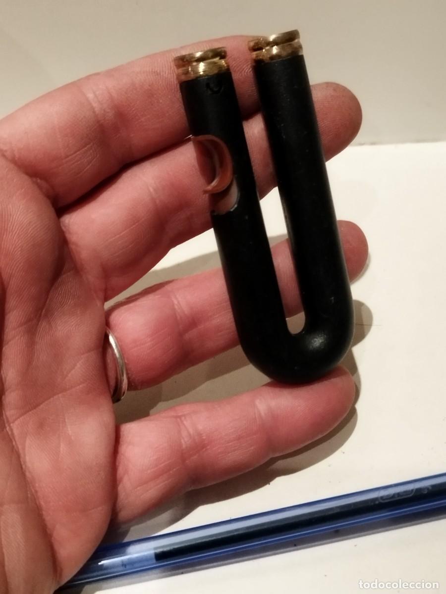Mecheros: Mechero, encendedor en forma de U. Sin probar. - Foto 1