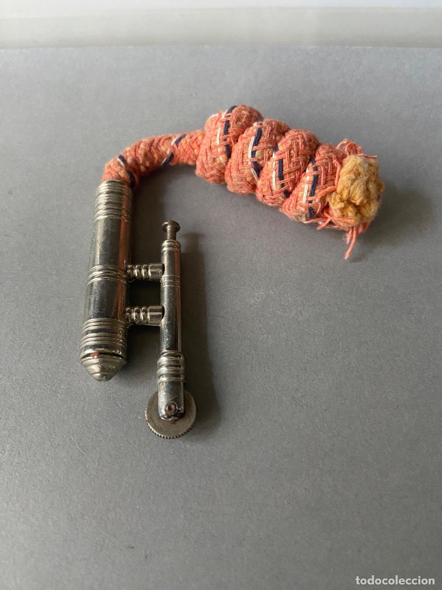 Mecheros: 255-8. Mechero de pedernal y mecha... - Foto 2