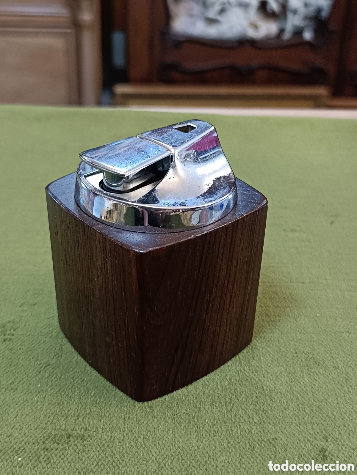 Mecheros: Encendedor cil&iacute;ndrico de madera Ronson - Foto 1