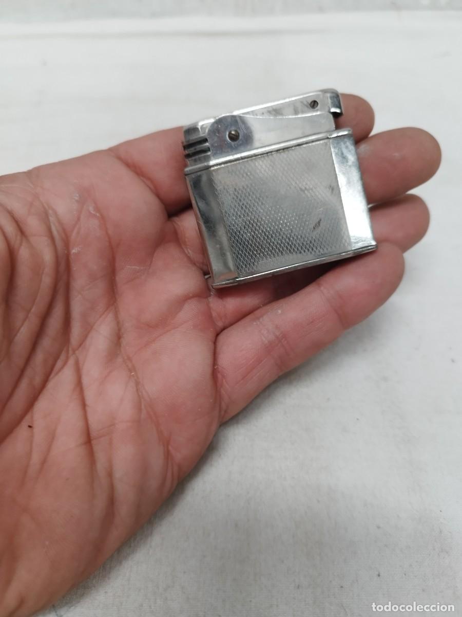 Mecheros: Antiguo mechero Augusto Automatic. Sin probar. - Foto 1
