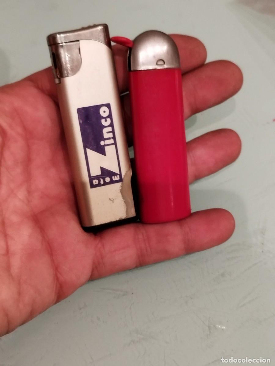 Mecheros: Dos mecheros a gas uno funcionando. - Foto 1