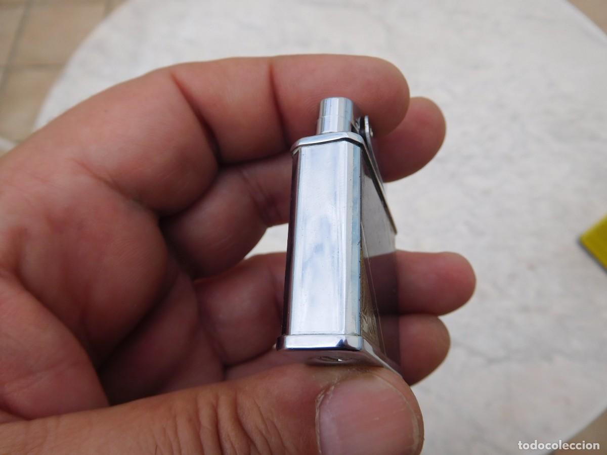 Mecheros: Encendedor de gasolina Octagon Flame (Funciona) - Foto 7
