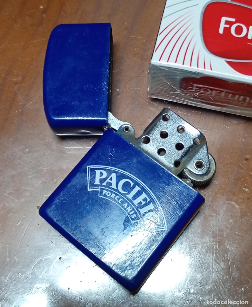 Mecheros: Mechero Zippo Pacific azul - Foto 2