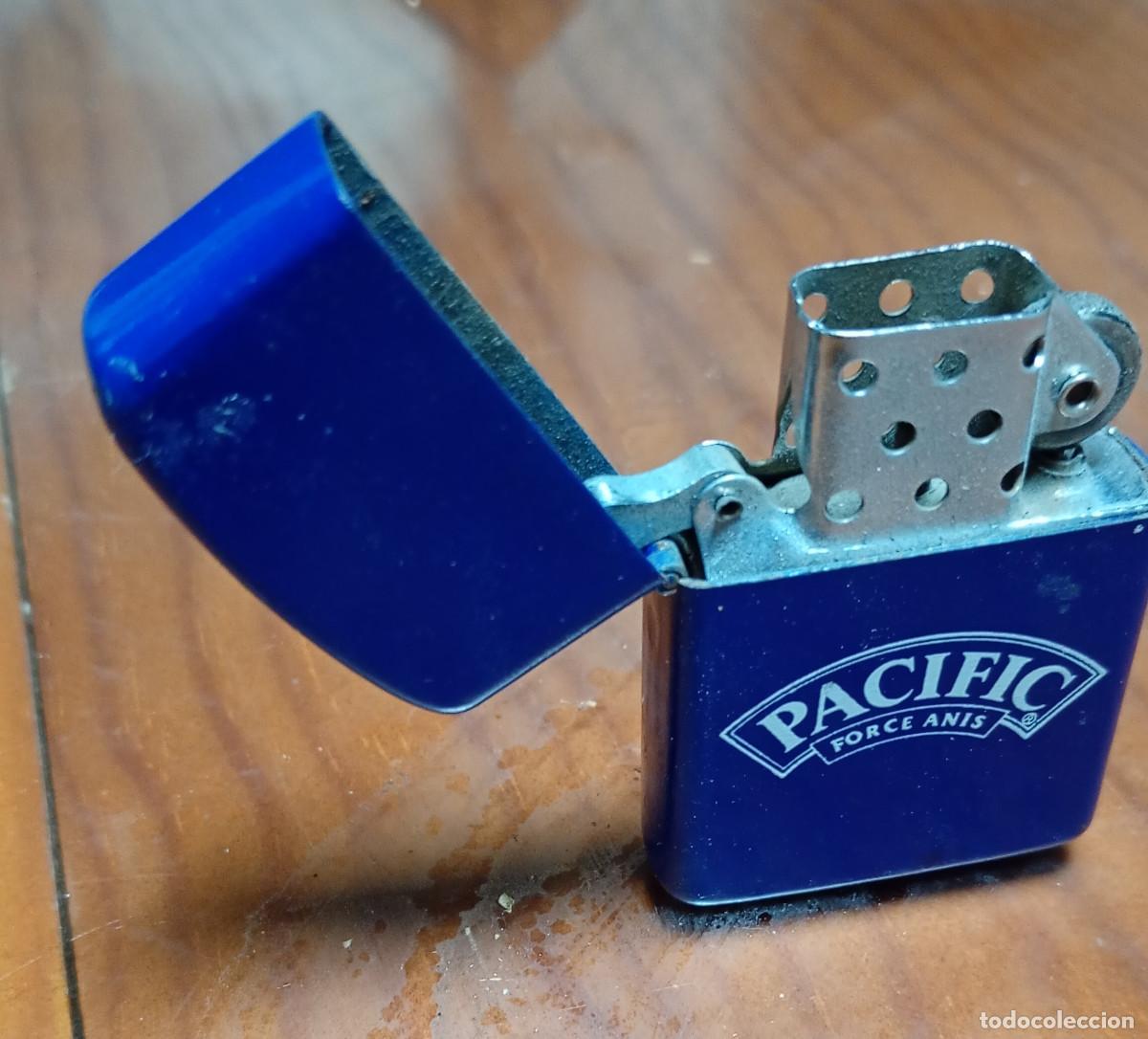 Mecheros: Mechero Zippo Pacific azul - Foto 4