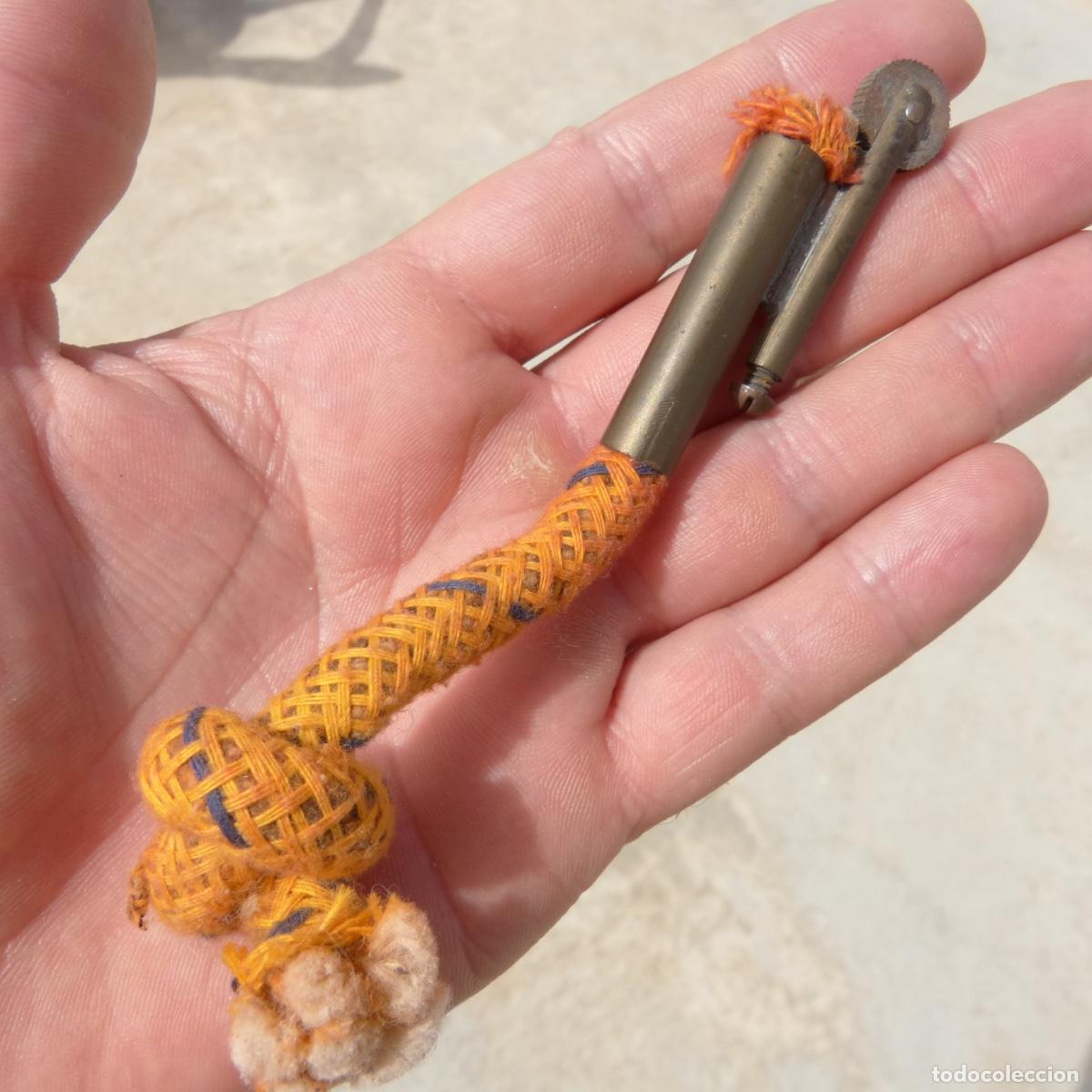 Mecheros: Antiguo mechero de chispa y mecha, funciona!. 14gr. - Foto 1