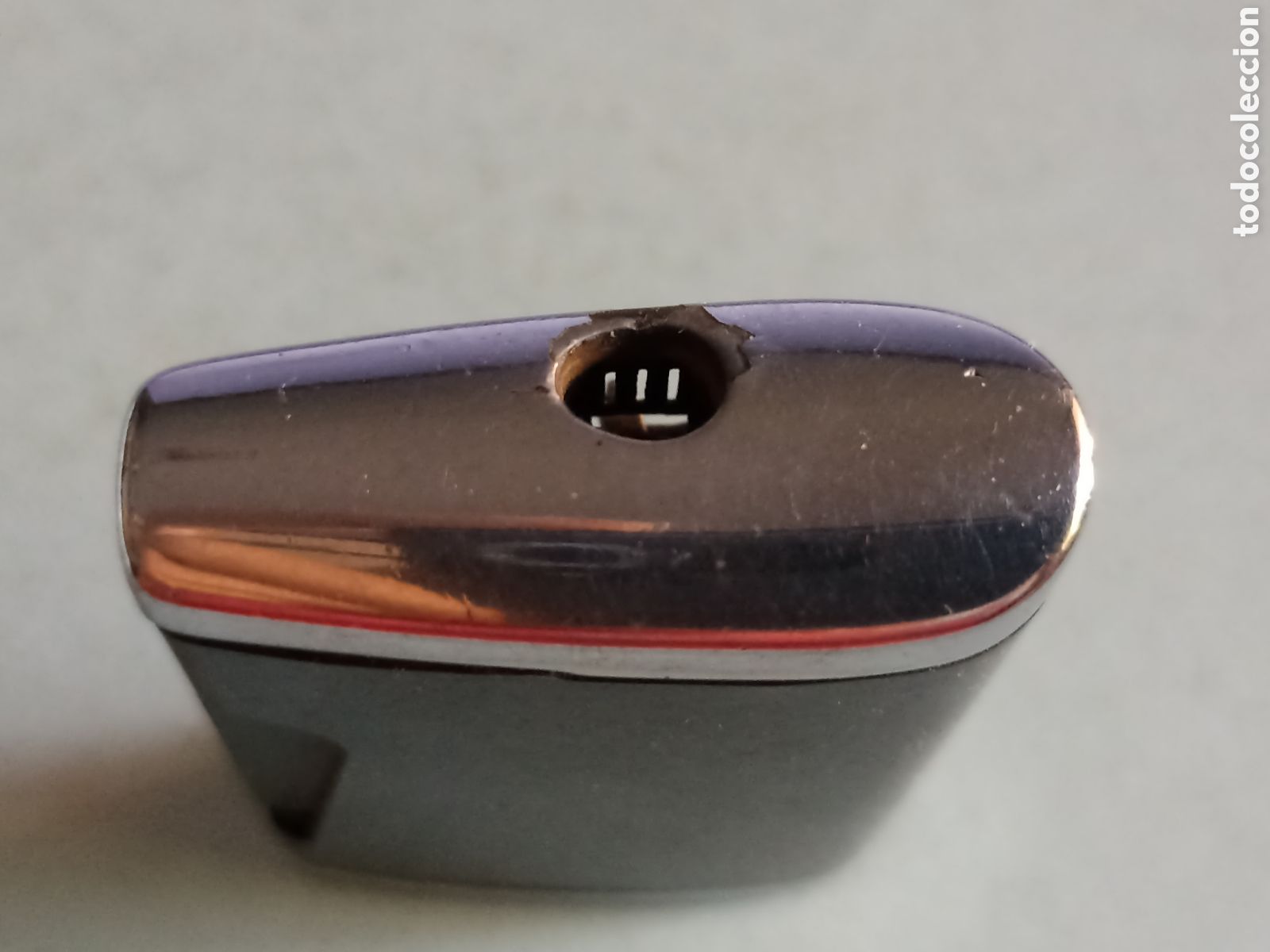 Mecheros: Encendedor Ronson negro deteriorado - Foto 4
