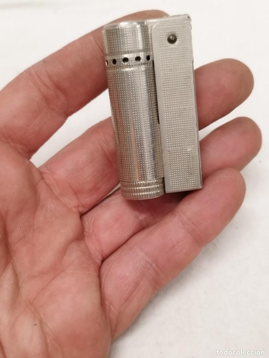 Mecheros: Antiguo mechero, encendedor tipo IMCO, chino. Sin probar.