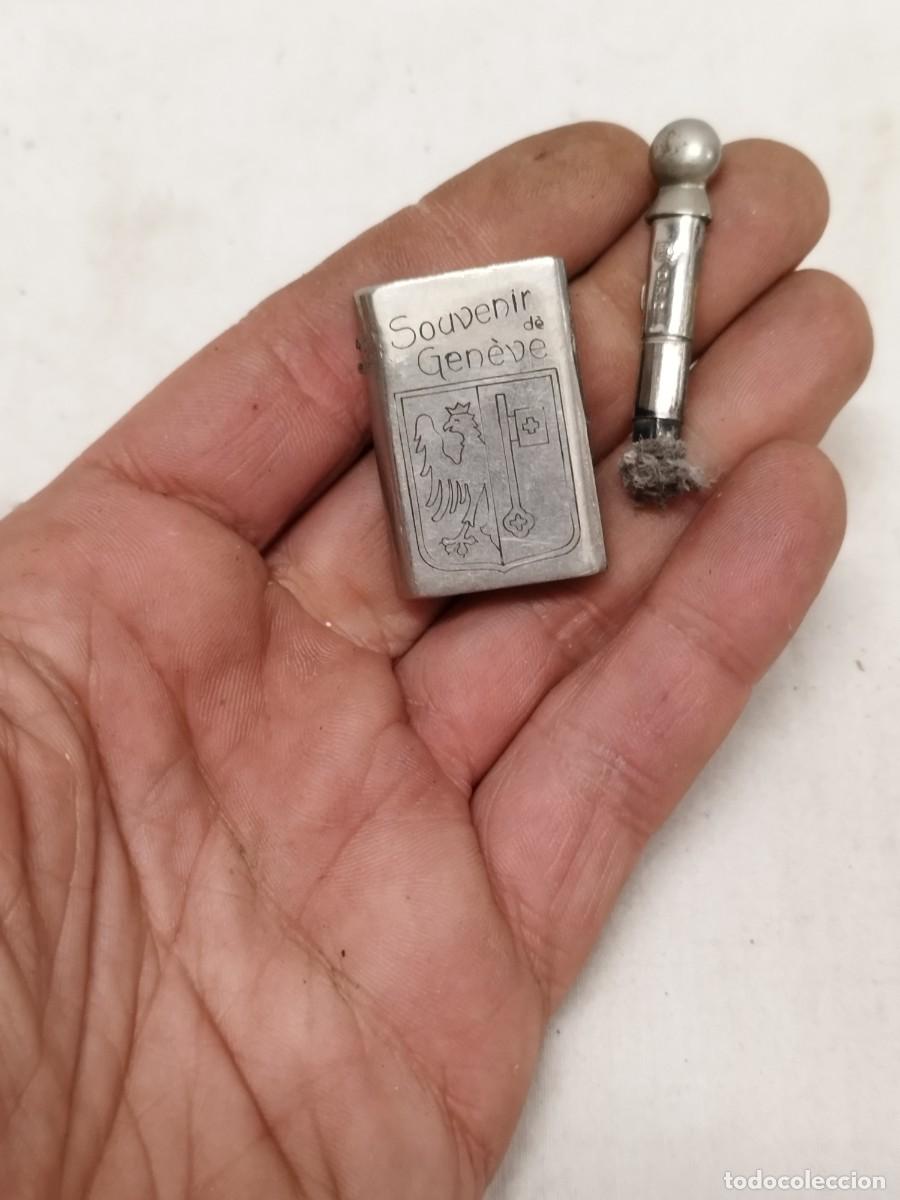 Mecheros: Antiguo mechero, encendedor cerilla rascador, chispero. Souvenir de Geneve.
