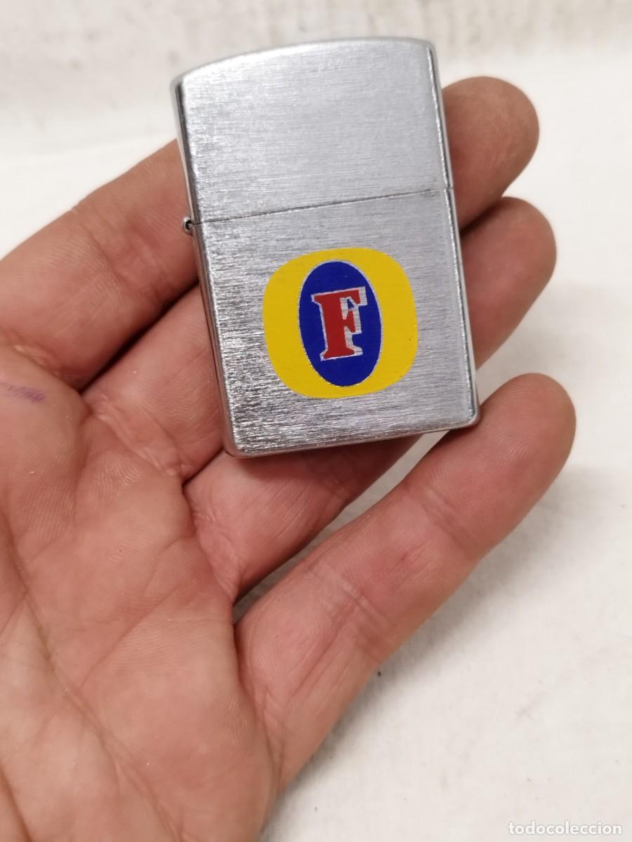 Mecheros: Antiguo mechero, encendedor tipo Zippo publicidad cerveza Foster Beer.