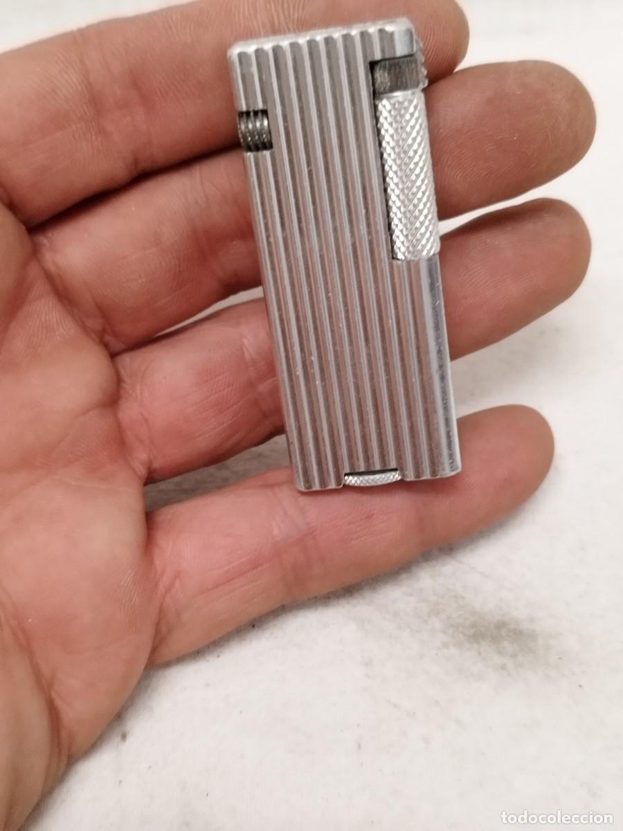 Mecheros: Antiguo Mechero, encendedor C. Herrera Valencia.