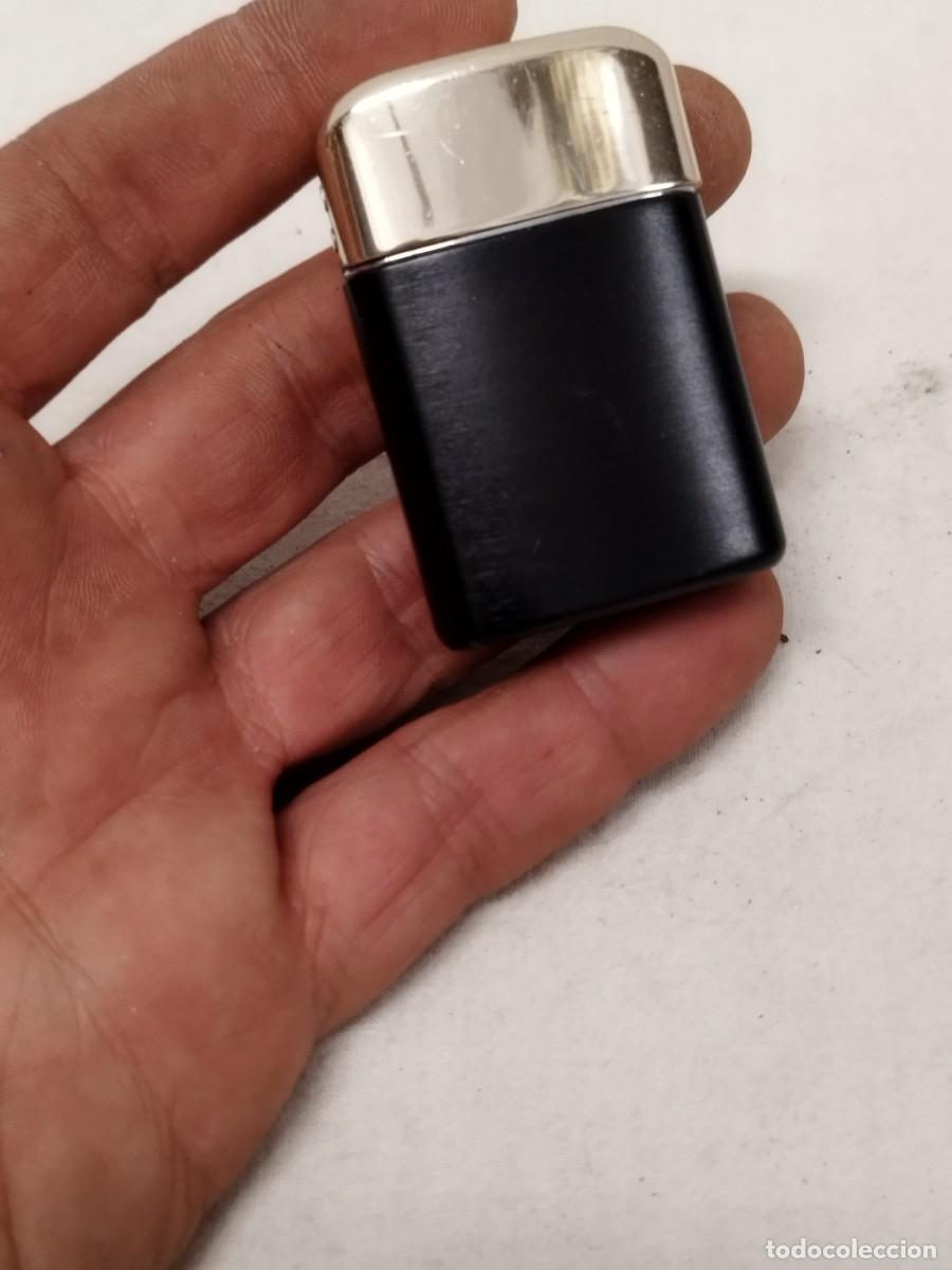 Mecheros: Antiguo Mechero, encendedor Ronson Typhoon. British-Hong Kong.