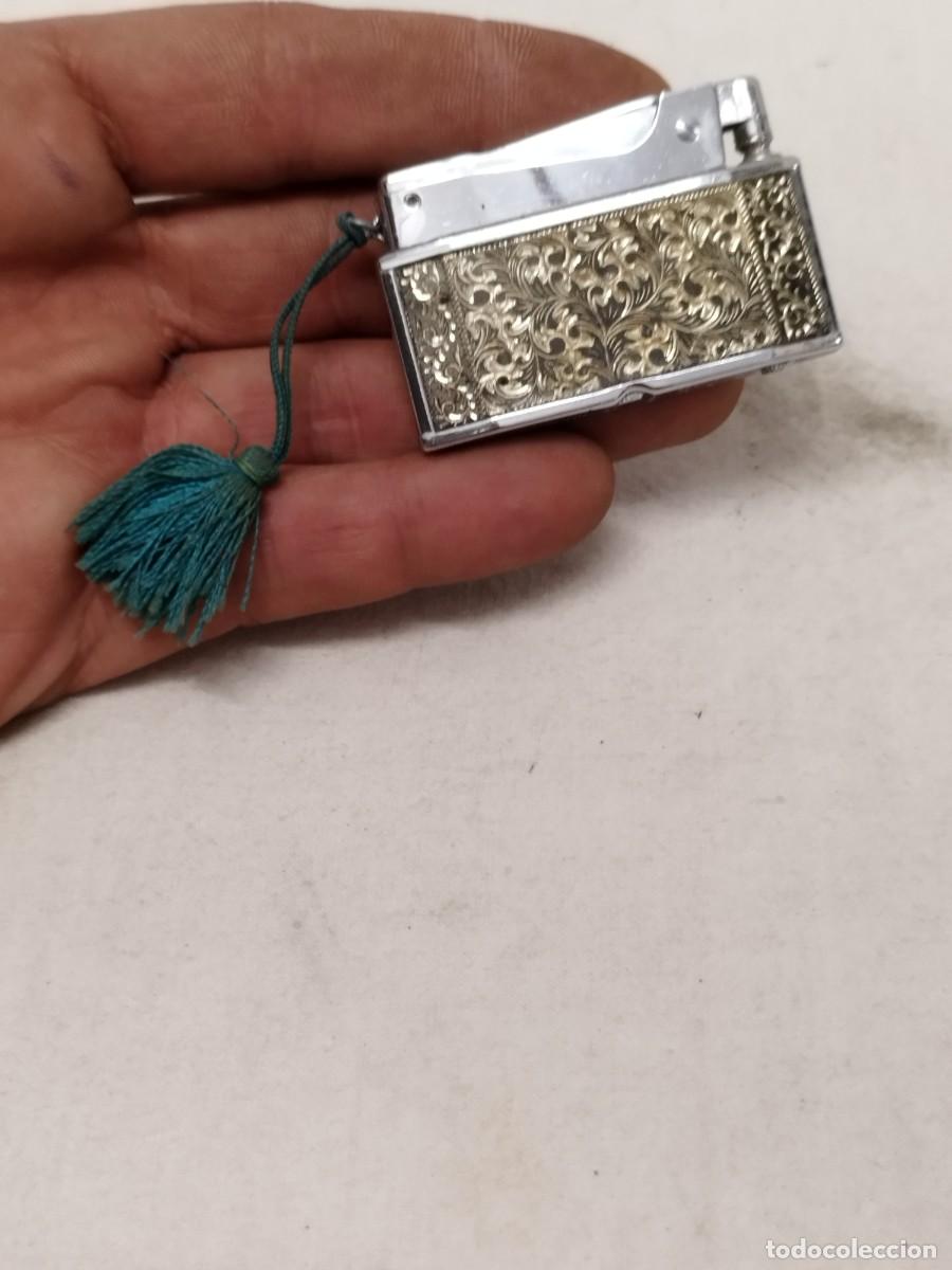 Mecheros: Antiguo Mechero, encendedor Ribbon Triumph., Sin probar.