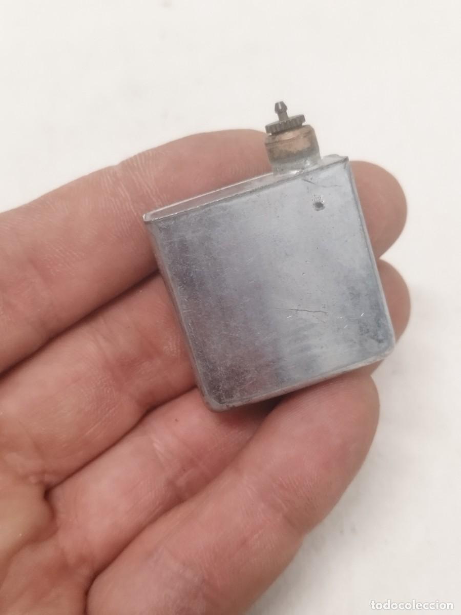 Mecheros: Antiguo mechero, encendedor. Silver Match incompleto. Sin probar.