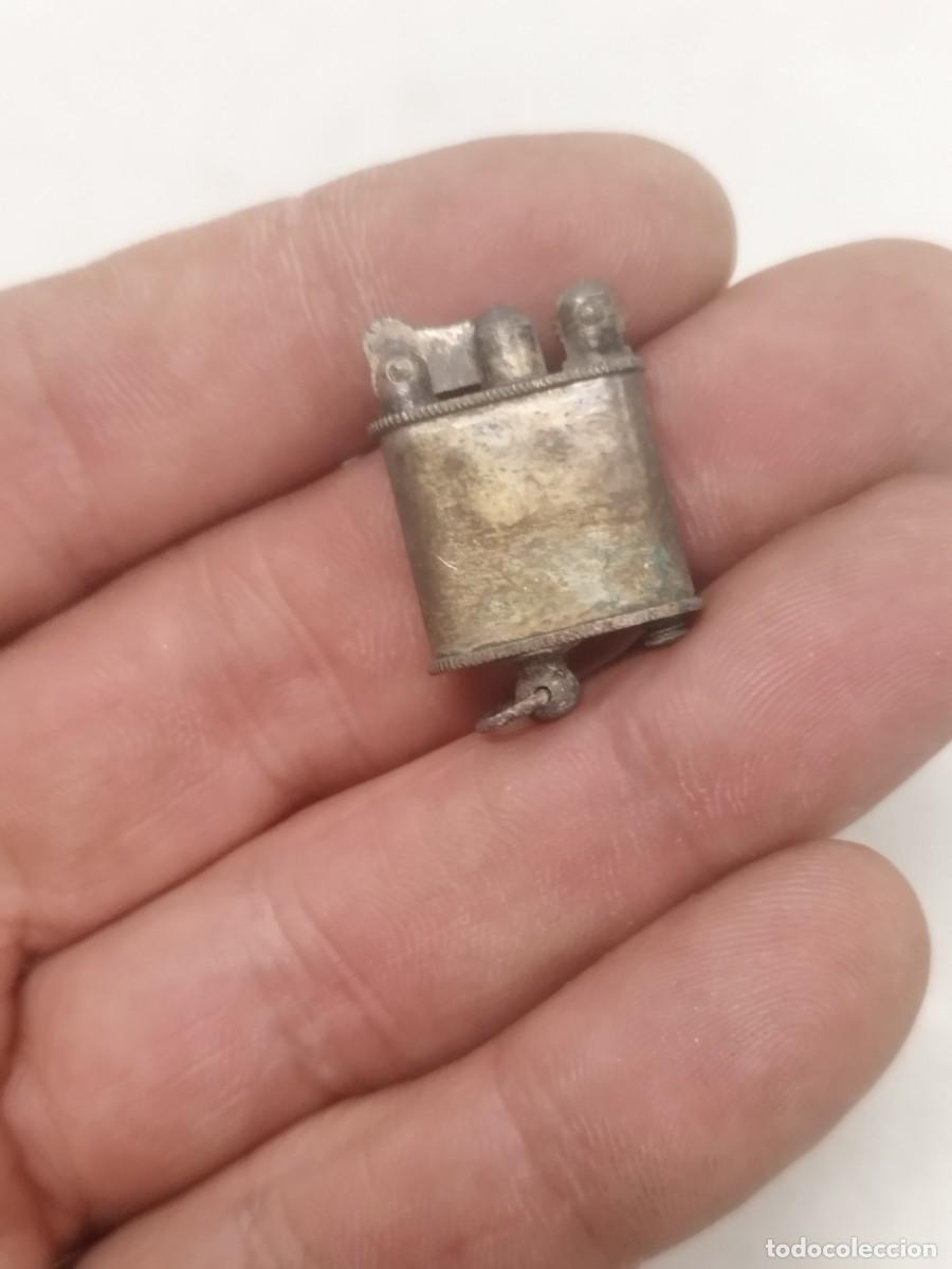 Mecheros: Antiguo Mechero, encendedor de en miniatura, de principios siglo XX. A identificar y sin probar.