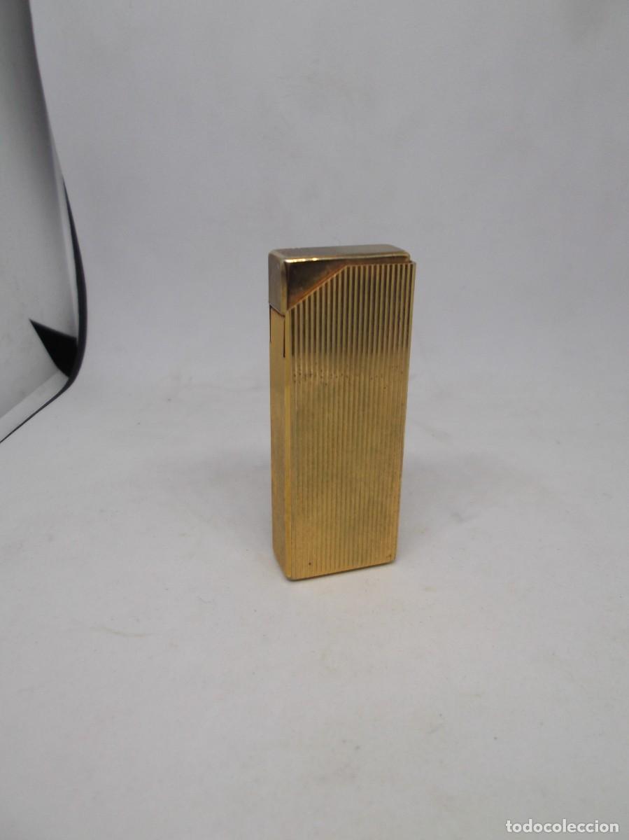 Mecheros: Mechero dorado Bronica Japan con funda.