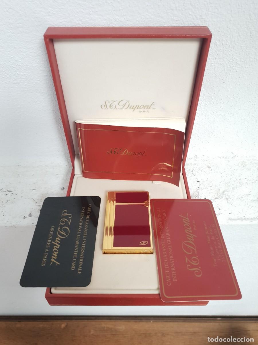 Mecheros: Mechero dupont laca roja muy buen estado con caja