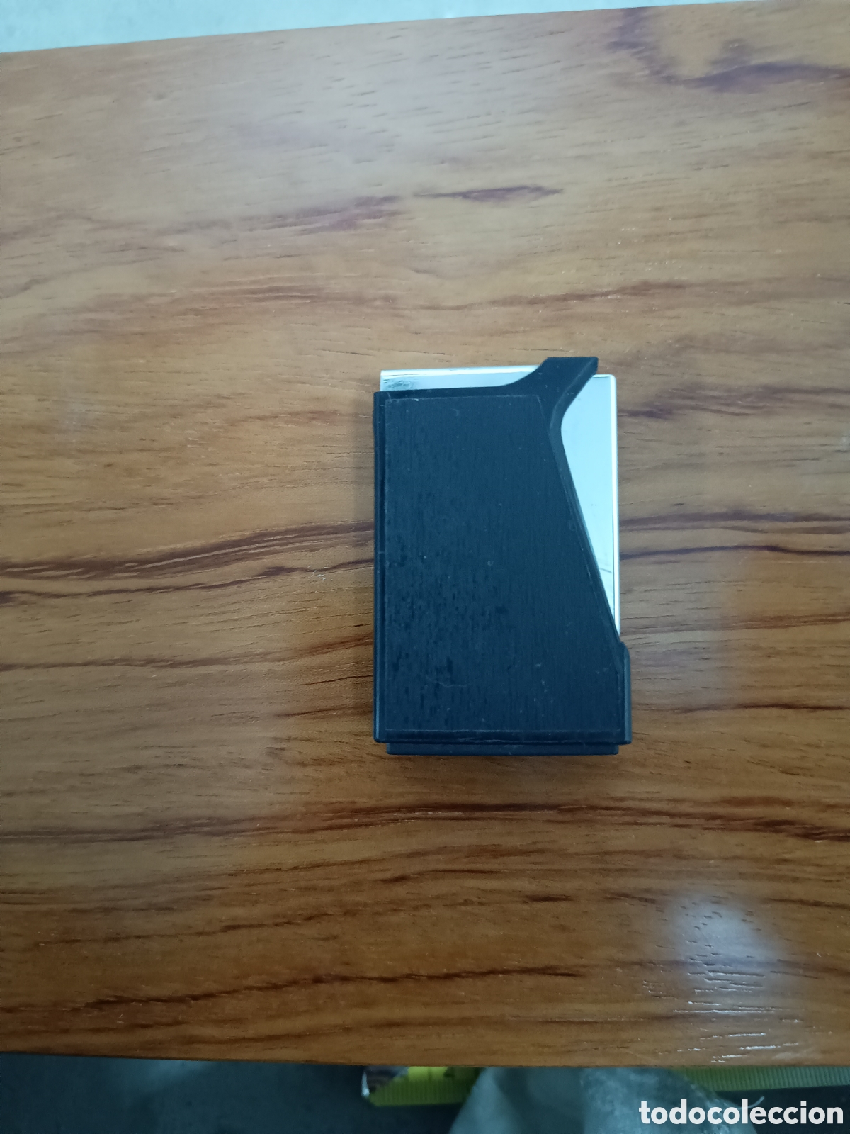Isqueiros: MECHERO ENCENDEDOR - NEGRO Y PLATEADO