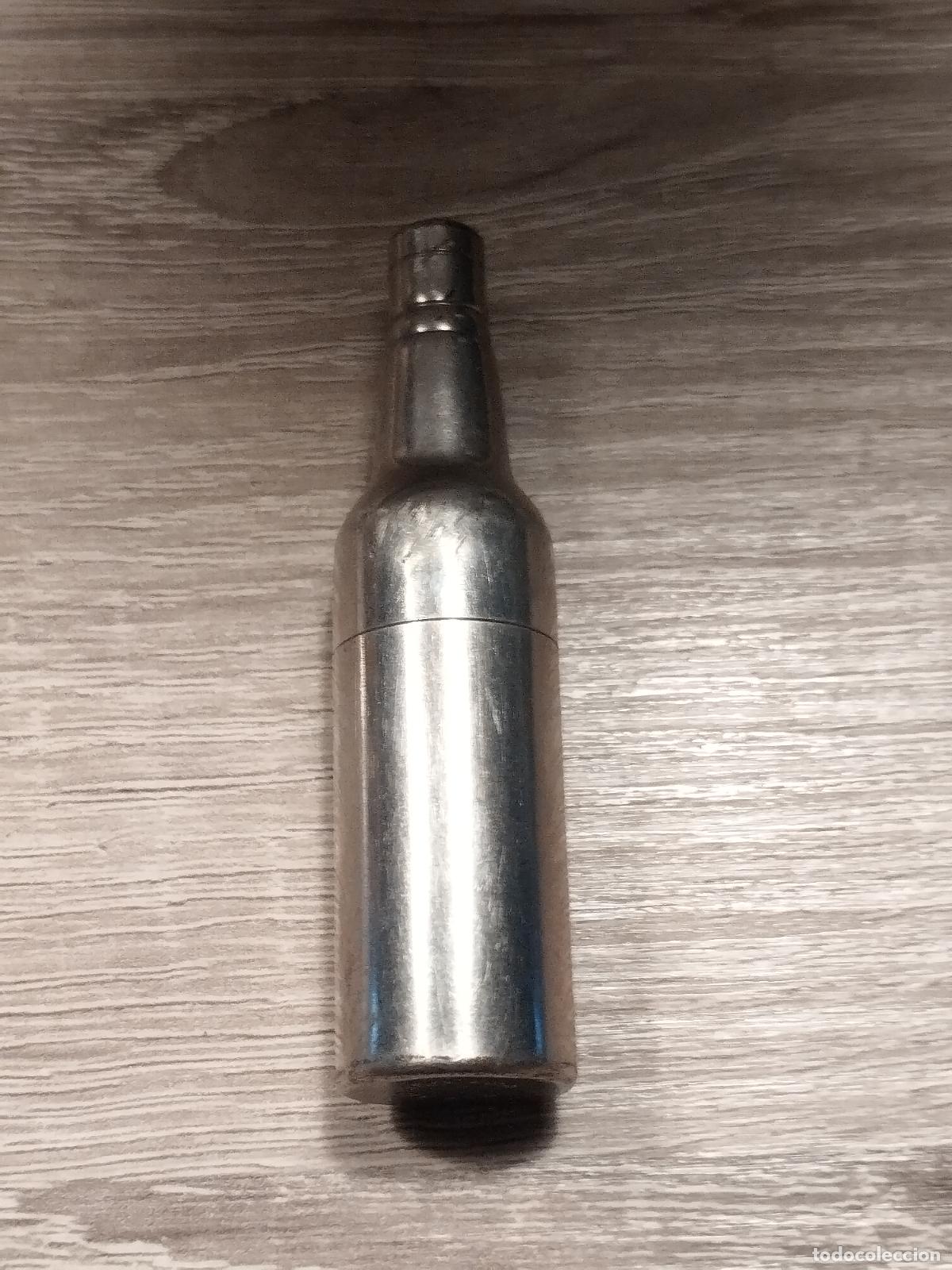 Mecheros: JT - ANTIGUO MECHERO CON FORMA DE BOTELLA. BUENA CALIDAD.