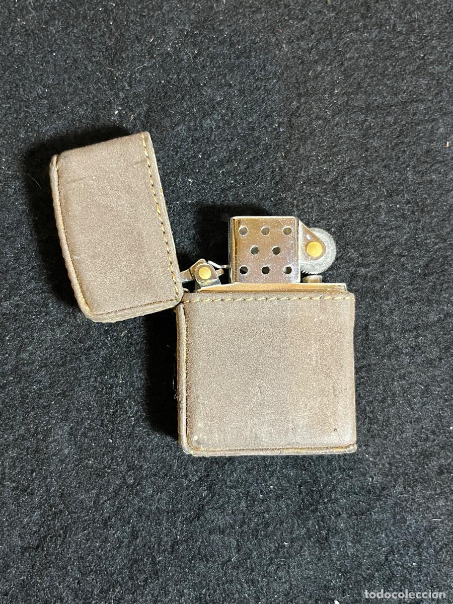 Feuerzeuge: Mechero Gasolina Tipo Zippo Forrado Cuero Vintage A&ntilde;os 80 Encendedor Retro