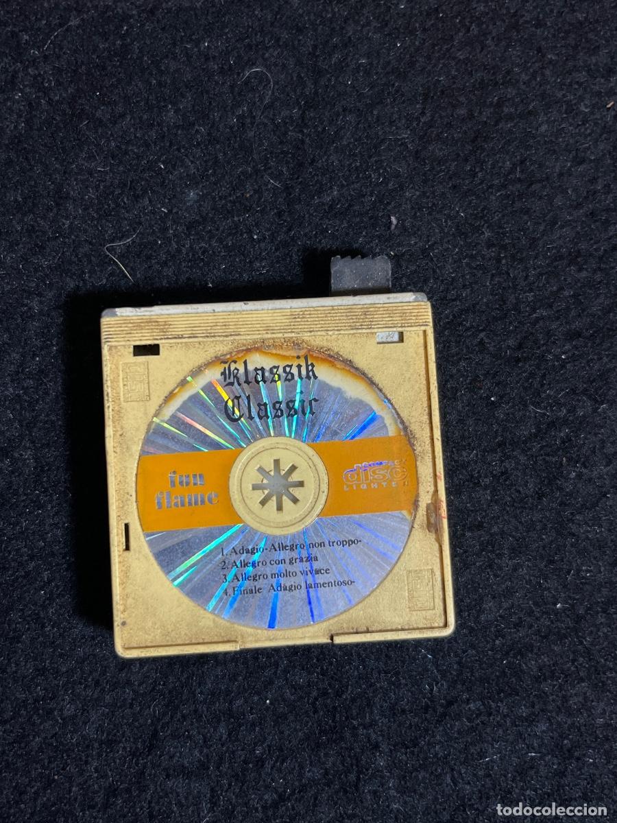Briquets: Mechero Mini CD Compact Disc Vintage Fun Flame DKC Korea A&ntilde;os 90 Klassik fumar cigarrro colecci&oacute;n