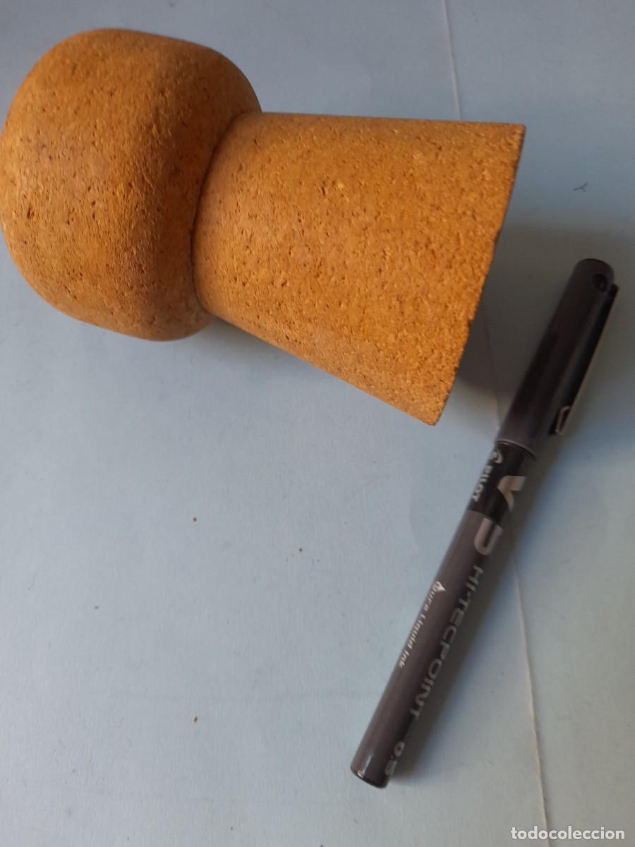 Mecheros: Tap&oacute;n champ&aacute;n grande de corcho para guardar mechero
