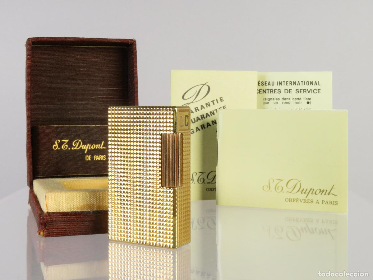 Mecheros: Mechero modelo ST Dupont L&iacute;nea 1 chapado en oro dise&ntilde;o en punta de diamante Francia siglo XX