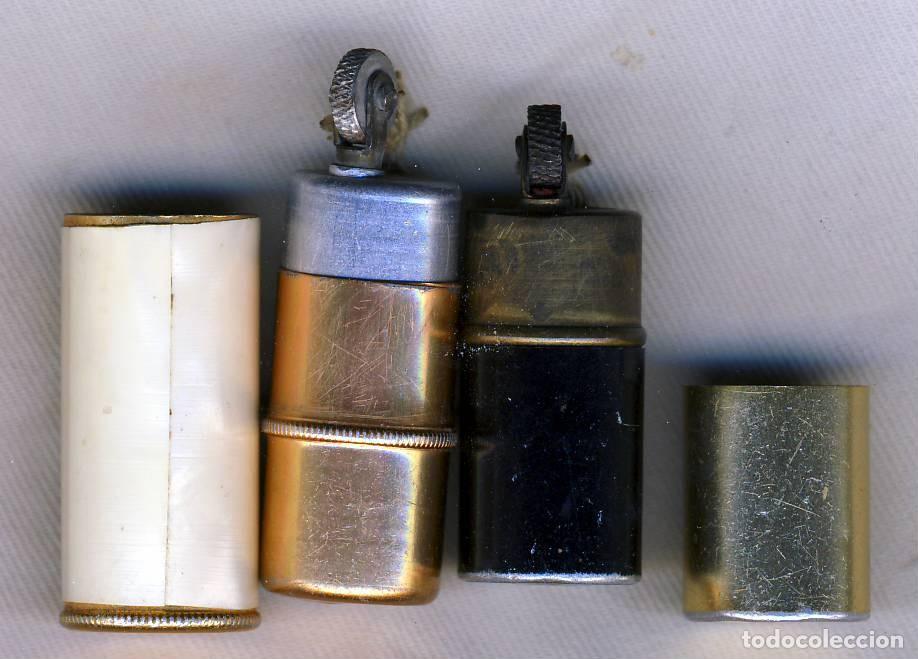 Mecheros: DOS PEQUE&Ntilde;OS ENCENDEDORES A GASOLINA, DE SE&Ntilde;ORA, PARA BOLSO.-