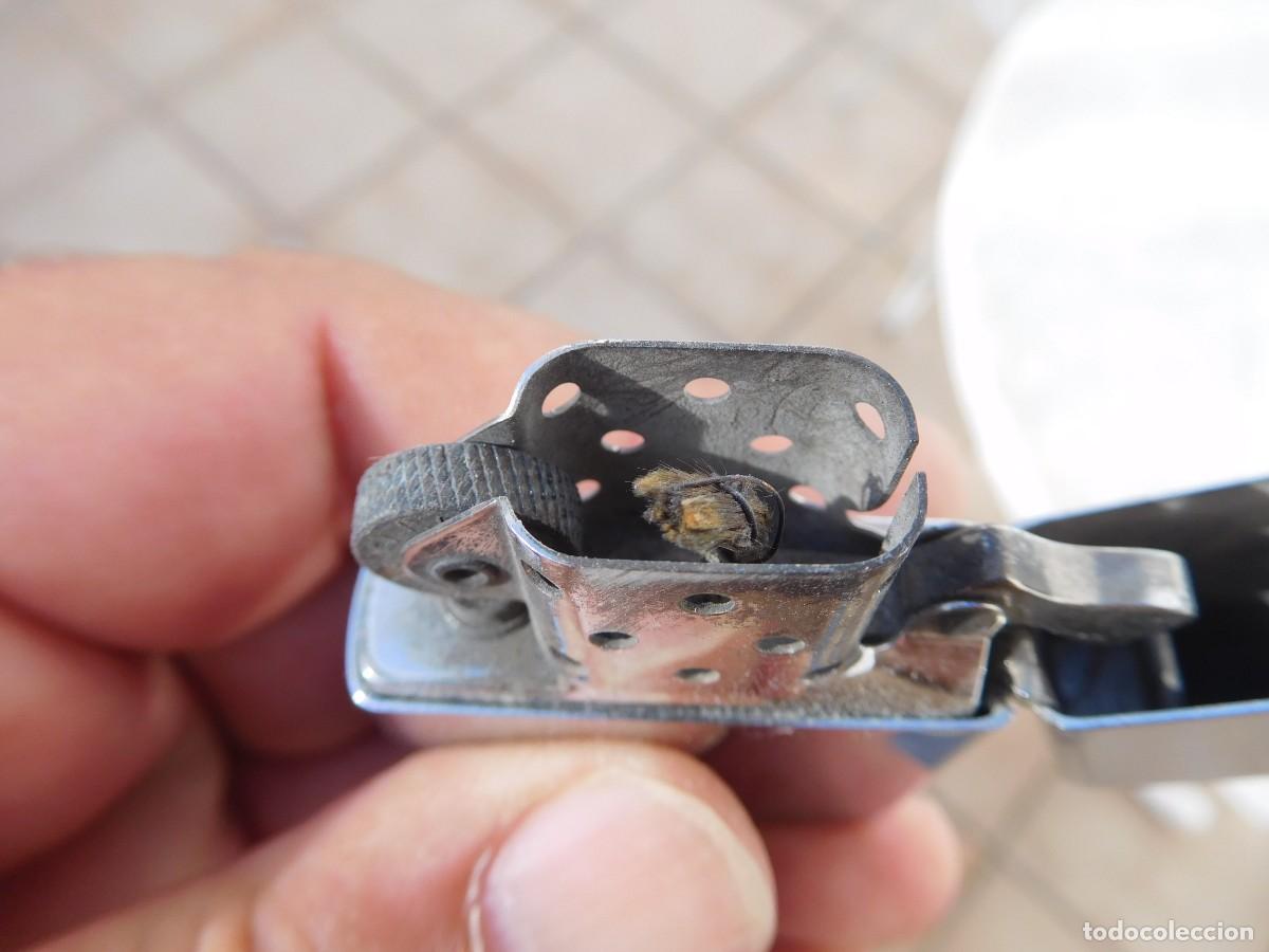 Mecheros: Encendedor Zippo del a&ntilde;o 2001 (Funciona) - Foto 12