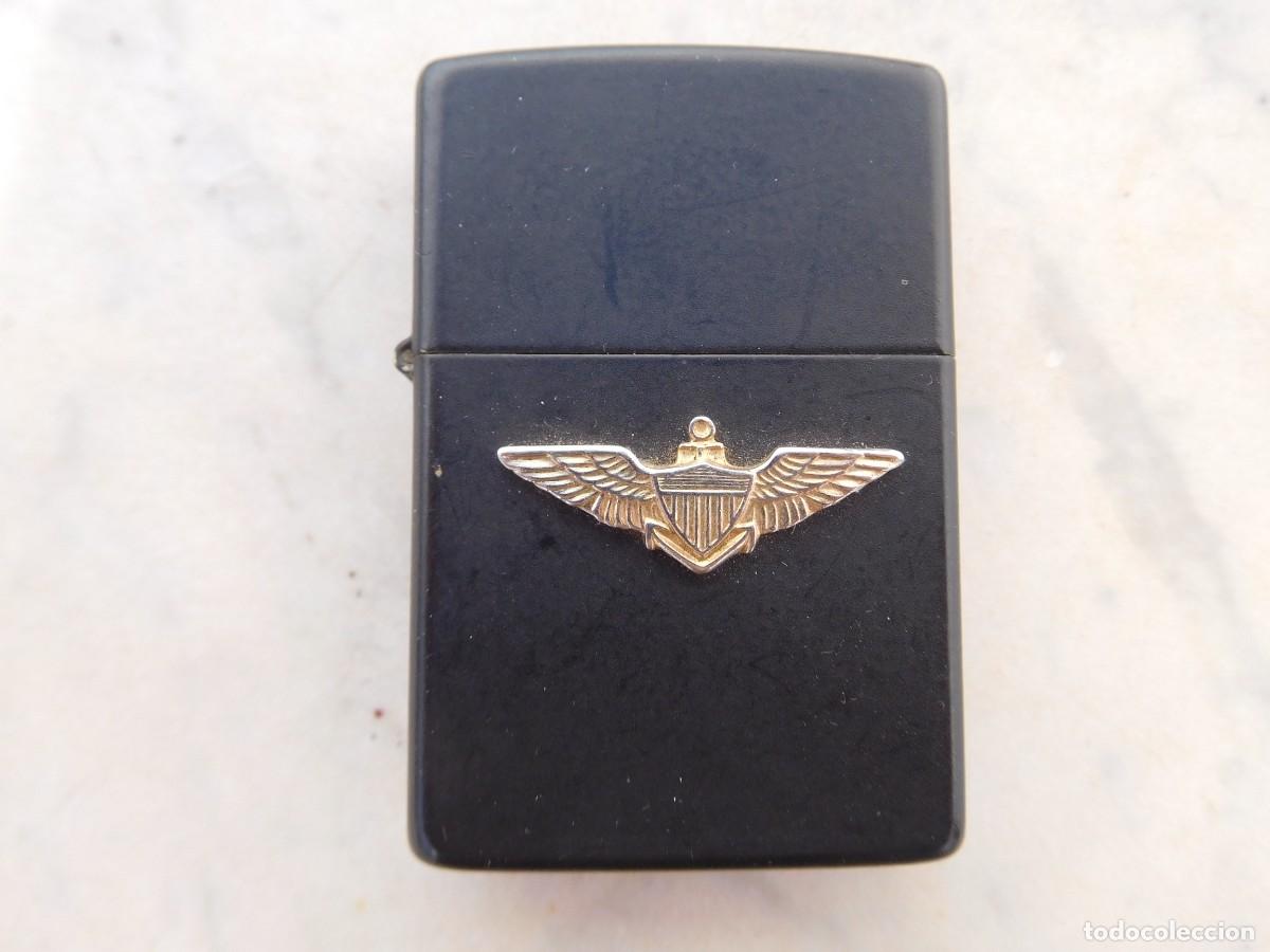Mecheros: Encendedor Zippo lacado negro US Navy del a&ntilde;o 1973 (Funciona)