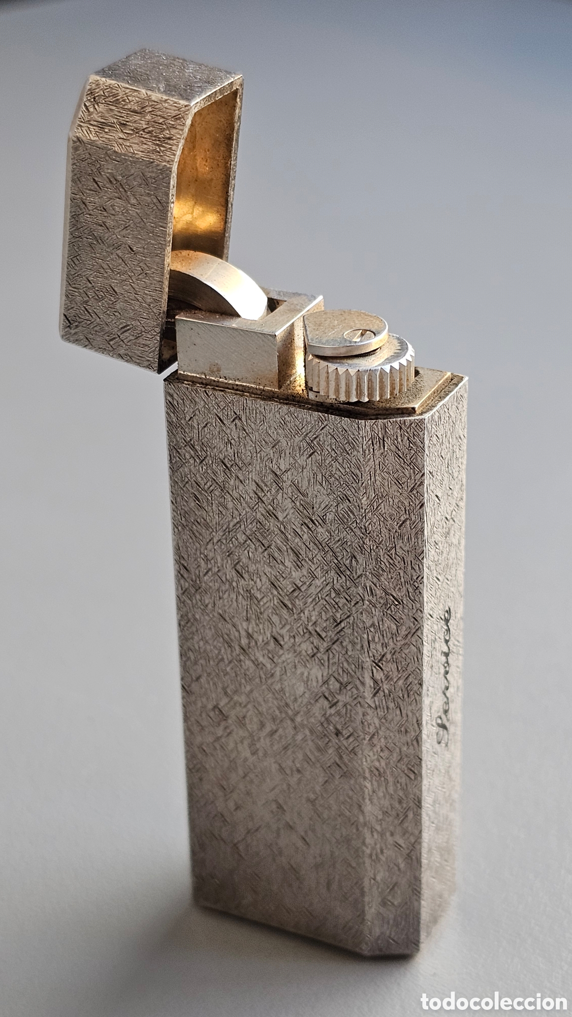 Feuerzeuge: Encendedor Must de Cartier - Vintage (Serial: 70203P) - Funciona perfectamente