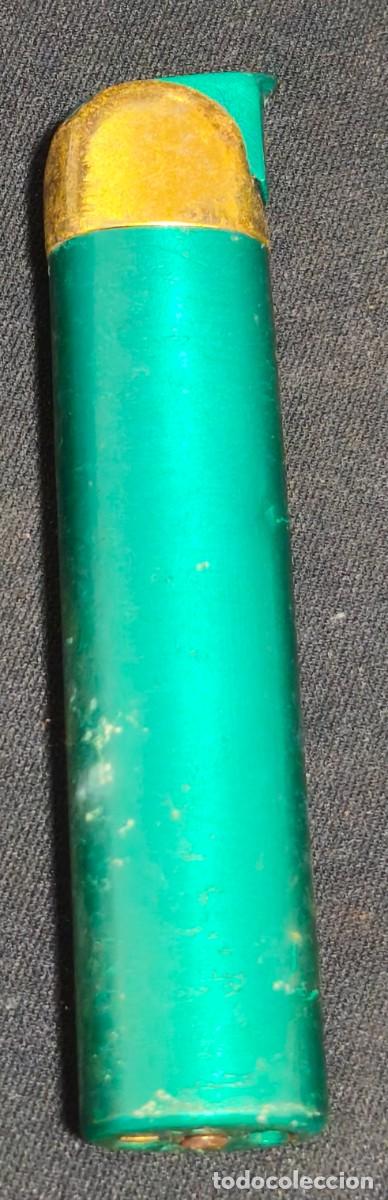 Mecheros: Mechero encendedor verde