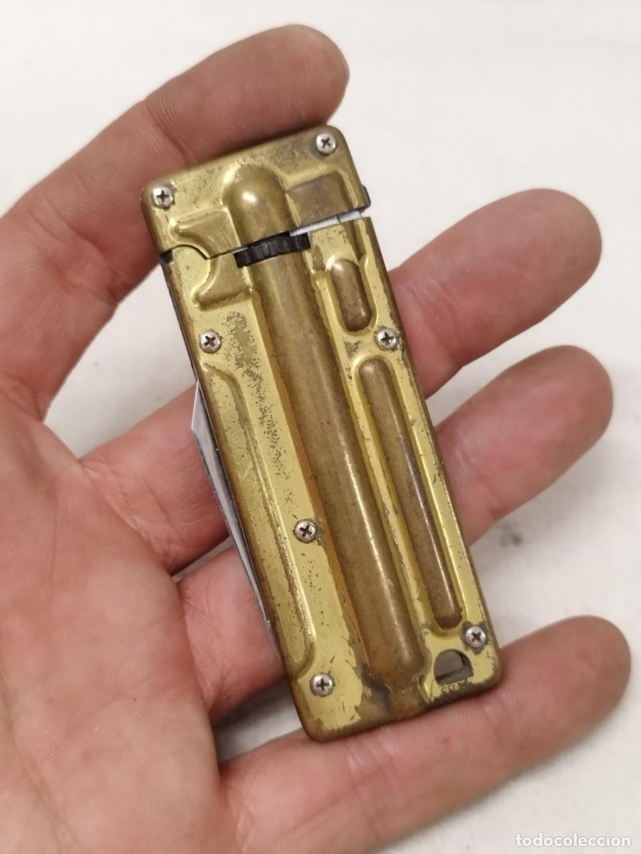 Mecheros: Antiguo mechero, encendedor Estilo vintage o de trinchera. Con navaja, sin probar.