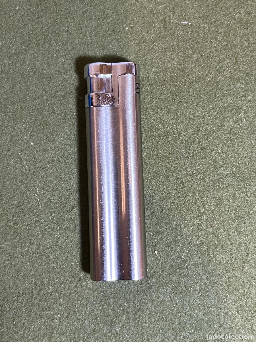 Briquets: Mechero vintage met&aacute;lico cromado recargable de gas dise&ntilde;o cl&aacute;sico a&ntilde;os 80-90