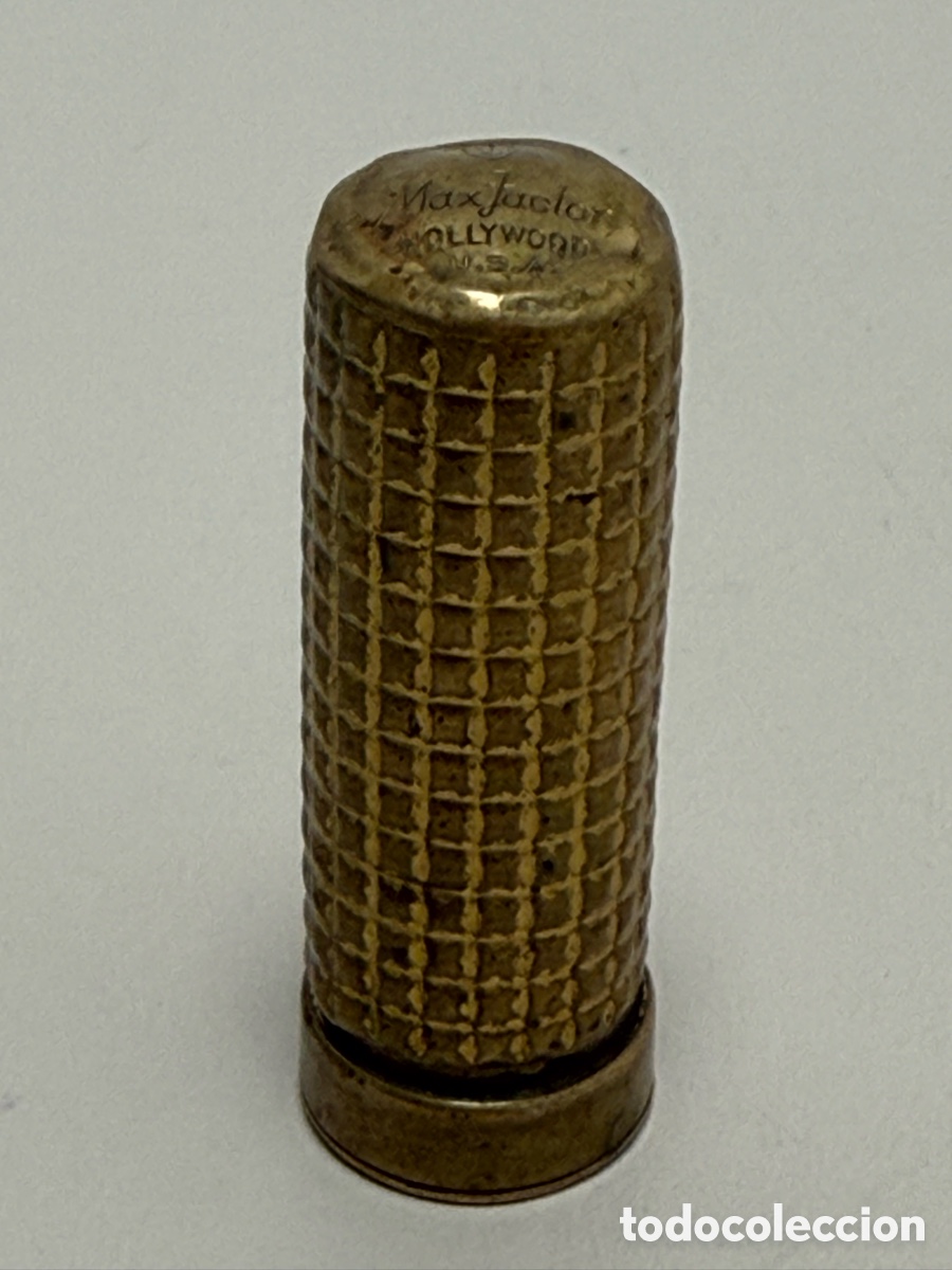 Mecheros: Curioso mechero a gasolina hecho con pintalabios Max Factor Hollywood
