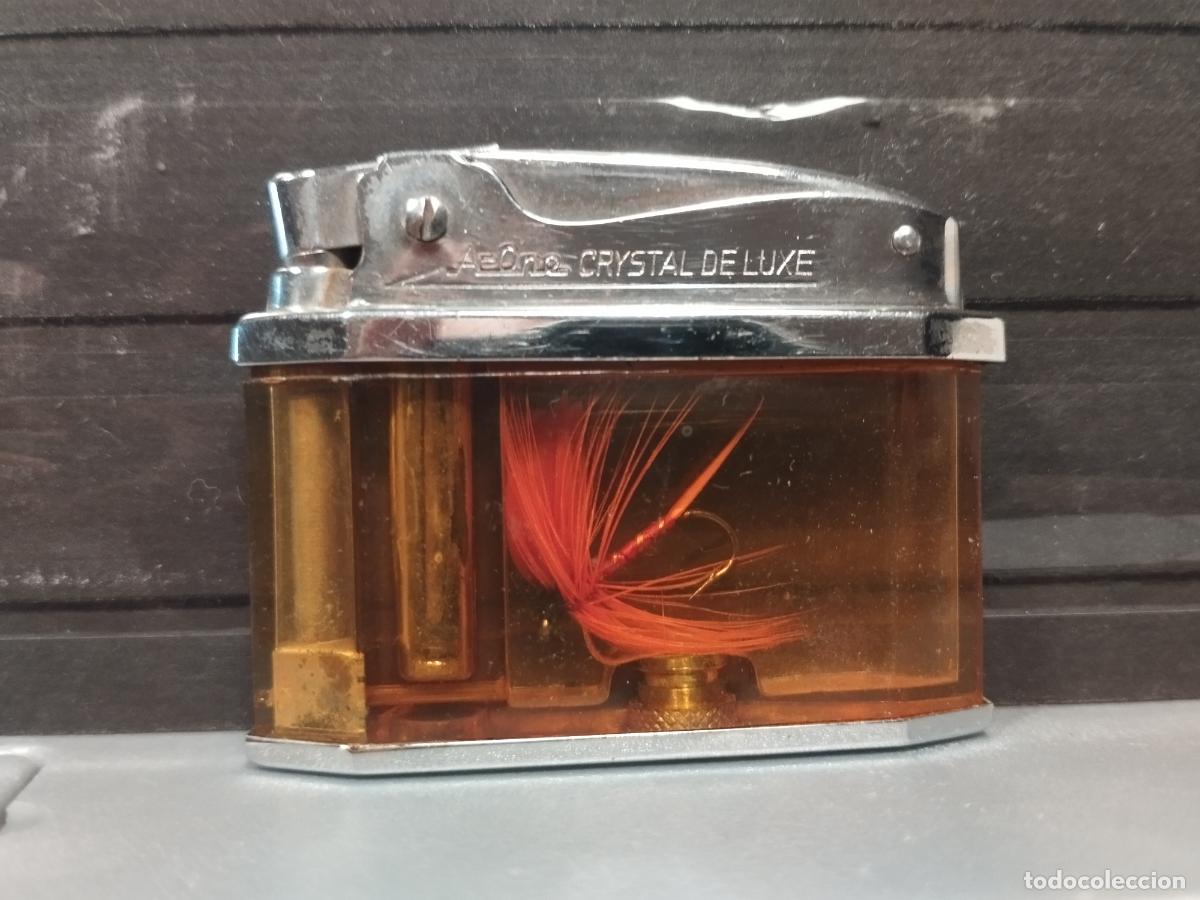 Isqueiros: SEV M59 MECHERO A-ONA CRYSTAL DE LUXE. CON ANZUELO MOSCA. VER FOTOS.